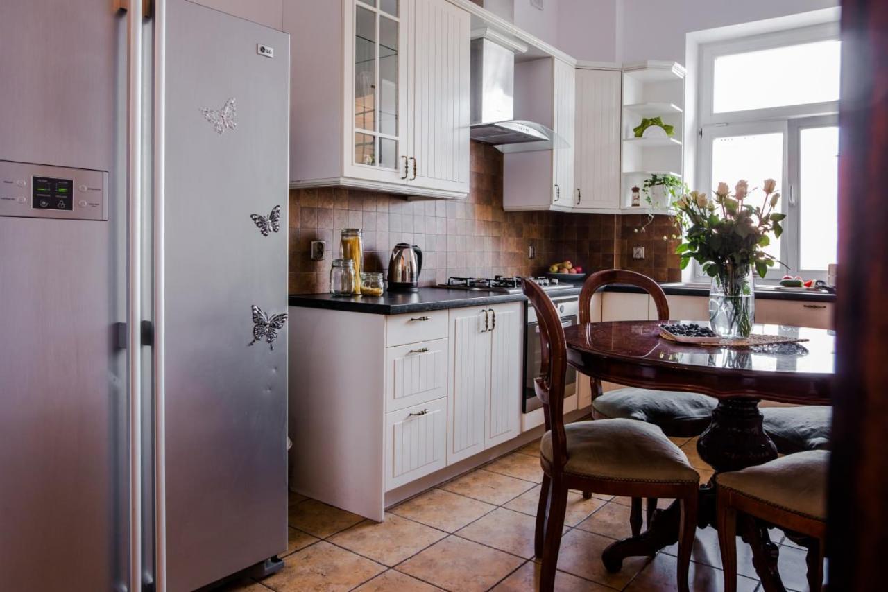 Halby Luxury Rooms Chmielna 73B Βαρσοβία Εξωτερικό φωτογραφία