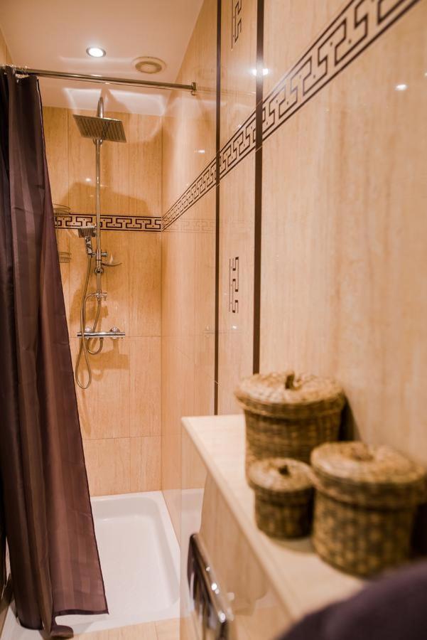 Halby Luxury Rooms Chmielna 73B Βαρσοβία Εξωτερικό φωτογραφία